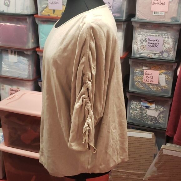 *Today only* Max Studio 3/4 sleeve Ruched Sweater sz 3x 20-22 NWT - Picture 3 of 9